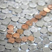 flecha de moedas. o declínio financeiro do conceito foto