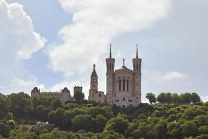 basílica de notre dame de fourvière em lyon foto