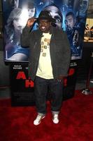 los angeles, 16 de abril - cedric o entertainer na estreia mundial de uma casa assombrada 2 no regal 14 cinemas em 16 de abril de 2014 em los angeles, ca foto