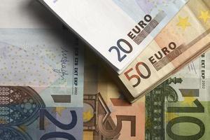 moeda européia de dinheiro barato foto