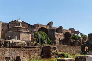 ruínas romanas em roma, fórum foto