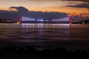 15 de julho ponte dos mártires em Istambul, Turquia foto