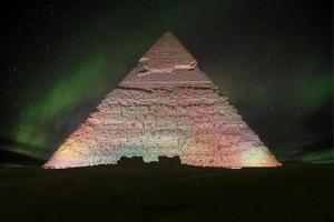 pirâmide de khafre no Cairo, Egito foto