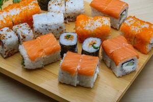 conjunto de sushi do japão foto