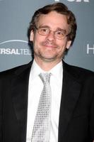 los angeles, 20 de abril - robert sean leonard chega à festa de encerramento da série house no cicada em 20 de abril de 2012 em los angeles, ca foto