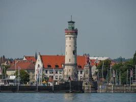 bregenz e lindau no lago de constância foto