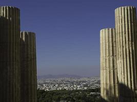 a cidade de atenas na grécia foto