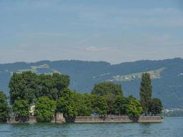 bregenz e lindau no lago de constância foto