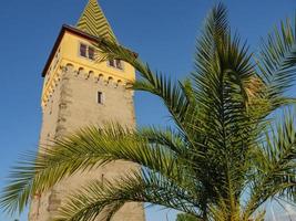 lindau e bregenz no lago de constância foto