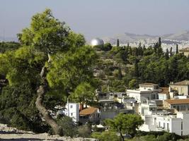 a cidade de atenas na grécia foto