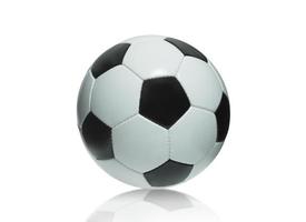 bola de futebol isolada em um fundo branco foto