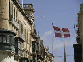 a cidade de valetta na ilha de malta foto