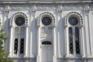 rua búlgara Igreja de Stephen em Istambul, Turquia foto