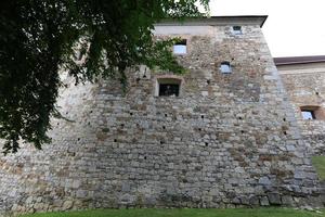 O castelo de ljubljana é uma fortaleza na capital eslovena ljubljana foto