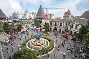 da nang, vietnã - 24 de maio de 2018 festival de rua europeu em ba na hills mountain resort foto