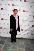 los angeles, 23 de abril - gabrielle carteris chega aos prêmios genii 2013 apresentados pela aliança para mulheres na mídia no centro cultural skirball em 23 de abril de 2013 em los angeles, ca foto