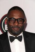 los angeles, 22 de fevereiro - idris elba na 45ª imagem naacp premia as chegadas ao auditório cívico de pasadena em 22 de fevereiro de 2014 em pasadena, ca foto