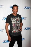 los angeles, 19 de maio - dorian gregory chega à 9ª gala anual da jdrf no hotel Century Plaza em 19 de maio de 2012 na cidade do século, ca foto