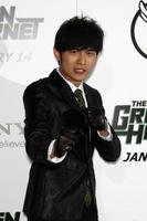 los angeles, 10 de janeiro - jay chou chega na estréia do green hornet no teatro chinês de grauman em 10 de janeiro de 2011 em los angeles, ca foto