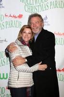 los angeles, 27 de novembro - gail engvall, bill engvall no 85º desfile anual de natal de hollywood no hollywood boulevard em 27 de novembro de 2016 em los angeles, ca foto