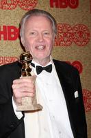 vlos angeles, 12 de janeiro - jon voight na festa do globo de ouro hbo 2014 no beverly hilton hotel em 12 de janeiro de 2014 em beverly hills, ca foto