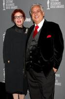 los angeles, 19 de fevereiro - judianna makovsky, eduardo castro chega ao 15º prêmio anual da guilda de figurinistas no beverly hilton hotel em 19 de fevereiro de 2013 em beverly hills, ca foto