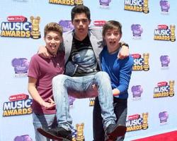 los angeles, 26 de abril - para sempre em sua mente no radio disney music awards 2014 no nokia theater em 26 de abril de 2014 em los angeles, ca foto