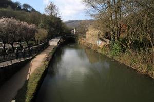 uma vista da ponte hebden em yorkshire foto