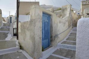 porta grega tradicional na ilha de santorini