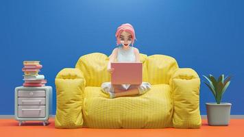 jovem feliz sentada no sofá amarelo. animado estudando aprendendo e pesquisando informações do computador. foto