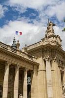 edifício histórico em paris frança foto