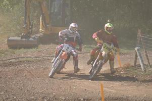 corrida de motocross 24 de setembro de 2017 saint christol, frança foto