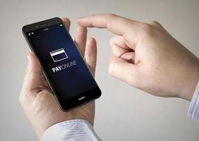 tela sensível ao toque pagar smartphone on-line