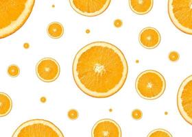 laranjas em um fundo branco foto
