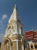 phra que prasit pagode em nakhon phanom, tailândia foto