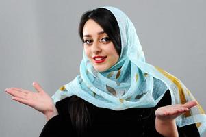 retrato de mulher do oriente médio
