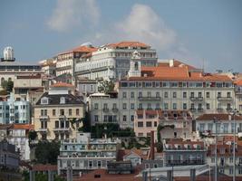 lisboa no rio tejo foto