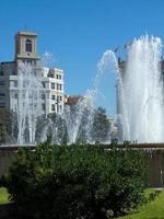 a cidade de barcelona na espanha foto