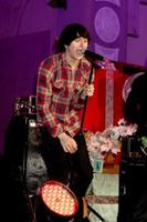 los angeles, 20 de novembro - mitchel musso no hollywood and highland tree lighting concert 2010 ensaios em hollywood and highland center cour em 20 de novembro de 2010 em los angeles, ca foto