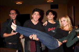 los angeles, fev 27 marco dapper, robert adamson, max ehrich, hunter king at the hot new faces of the young and the restless press event on fev 27, 2013 in los angeles, ca foto