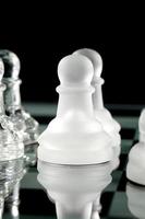 reflexão do peão de xadrez foto