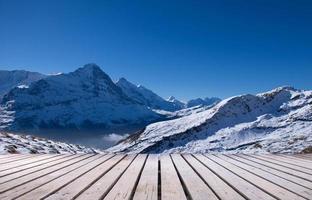 primeira montanha grindelwald suíça foto