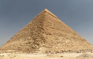 pirâmide de khafre no complexo de pirâmides de gizé, cairo, egito foto