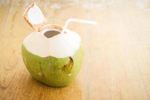 beber água de coco