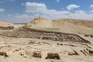 vila de deir el-medina em luxor, egito foto