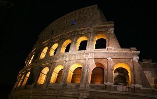 Coliseu, em Roma, Itália foto