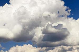 nuvens no céu foto