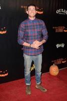 los angeles, 9 de outubro - bryan greenberg no 8º evento anual de tapete preto vip assombrado hayride no parque griffith em 9 de outubro de 2016 em los angeles, ca foto