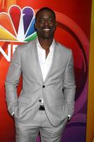 los angeles, 2 de agosto - sterling k brown no nbcuniversal tca summer 2016 press tour no beverly hilton hotel em 2 de agosto de 2016 em beverly hills, ca foto