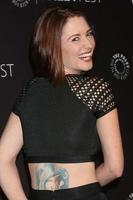 los angeles, 13 de março - chyler leigh no paleyfest los angeles, supergirl no dolby theatre em 13 de março de 2016 em los angeles, ca foto